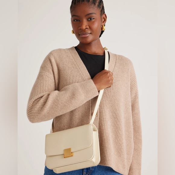 Quince Italian Leather Box Shoulder Bag – Cream - Picture 9 of 11